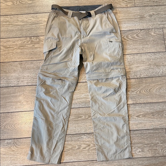 Columbia Men's Convertible Cargo Pants — Light Khaki with Gray Belt
